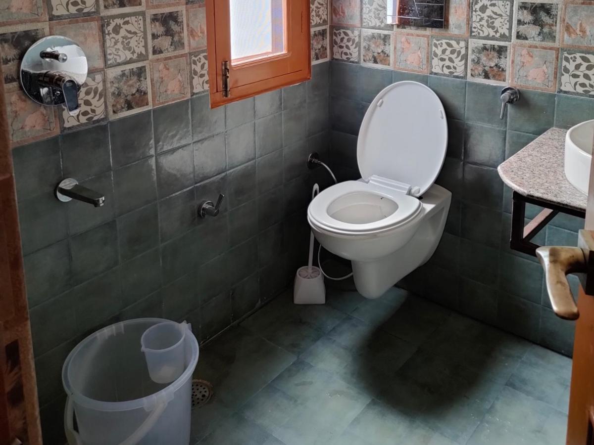 Hotel Cozy Haven Mandi Kültér fotó